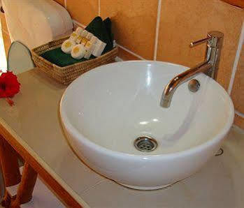 Botaira Beach Resort Soso Kültér fotó
